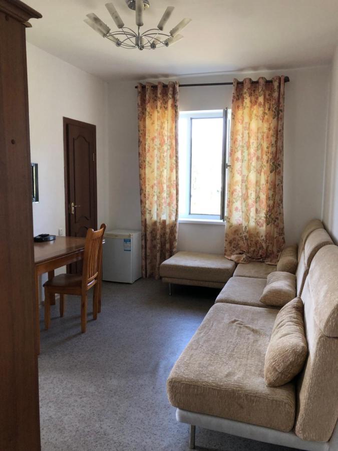 Гостевой Дом Айша Guest House Aisha Cholpon-Ata Exterior foto
