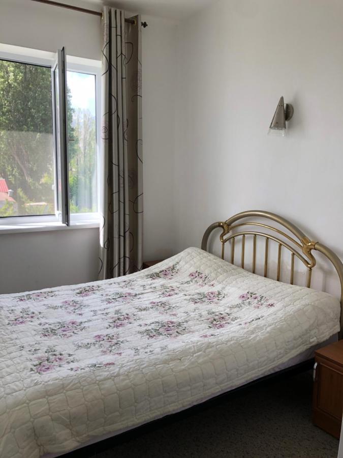 Гостевой Дом Айша Guest House Aisha Cholpon-Ata Exterior foto